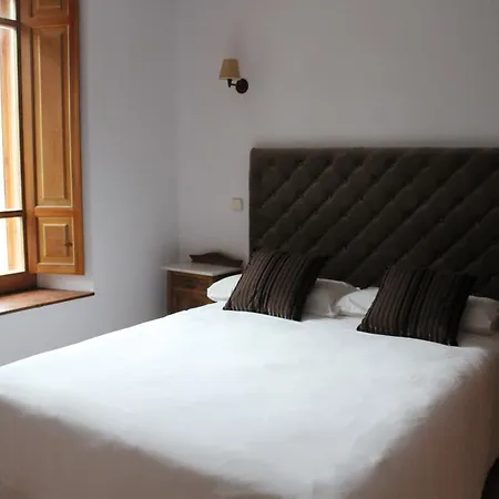 Country house La Casona De Castilnovo - Gay Men Only