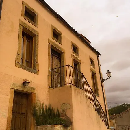 Landhaus La Casona De Castilnovo - Gay Men Only