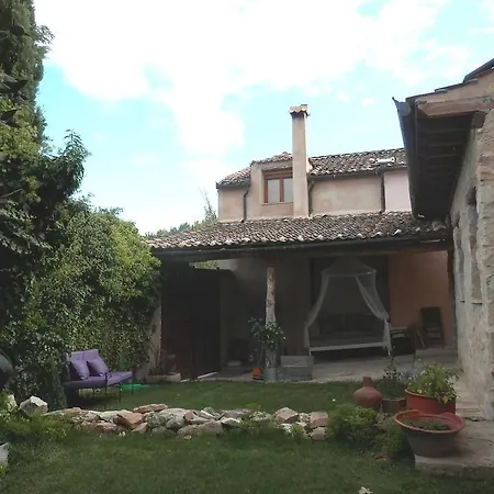 Country house La Casona De Castilnovo - Gay Men Only Valdesaz