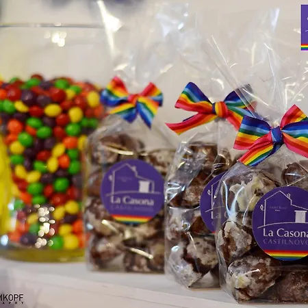 La Casona De Castilnovo - Gay Men Only Country house