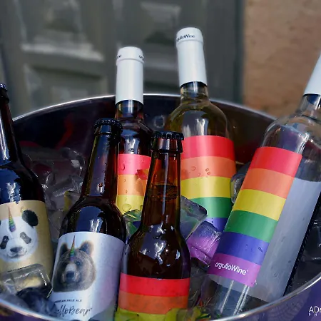 La Casona De Castilnovo - Gay Men Only * Valdesaz