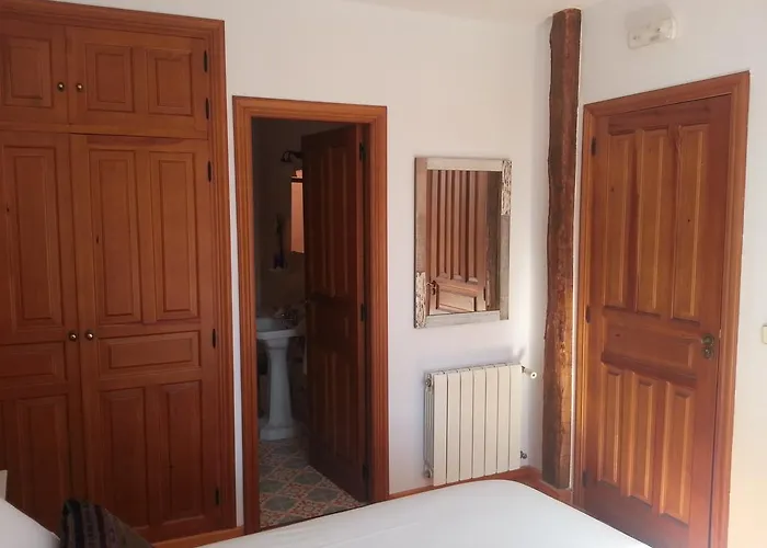 Hétvégi ház La Casona De Castilnovo - Gay Men Only *