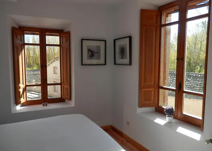 Hétvégi ház La Casona De Castilnovo - Gay Men Only Valdesaz