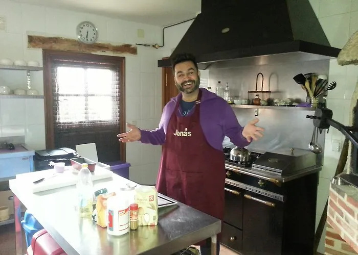 Hétvégi ház La Casona De Castilnovo - Gay Men Only *