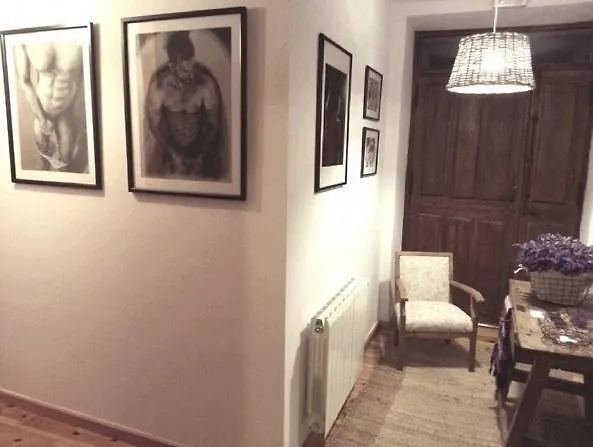 Hétvégi ház La Casona De Castilnovo - Gay Men Only *