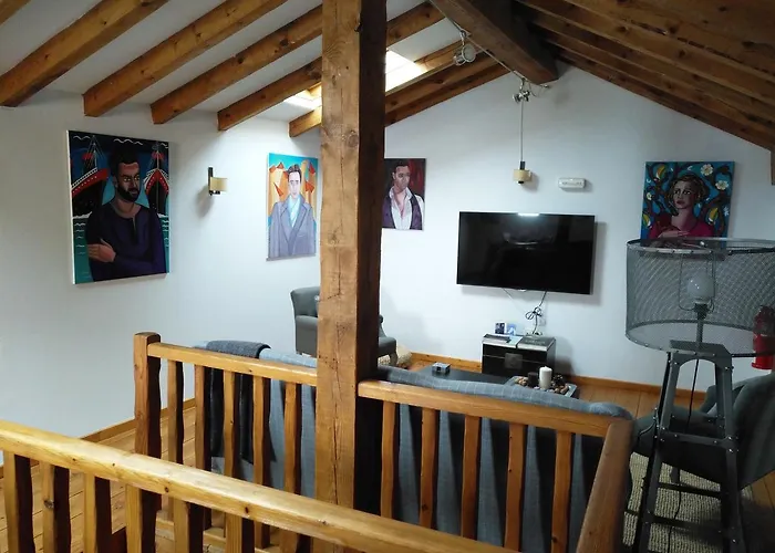 La Casona De Castilnovo - Gay Men Only