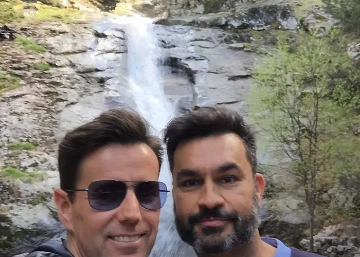 La Casona De Castilnovo - Gay Men Only Valdesaz